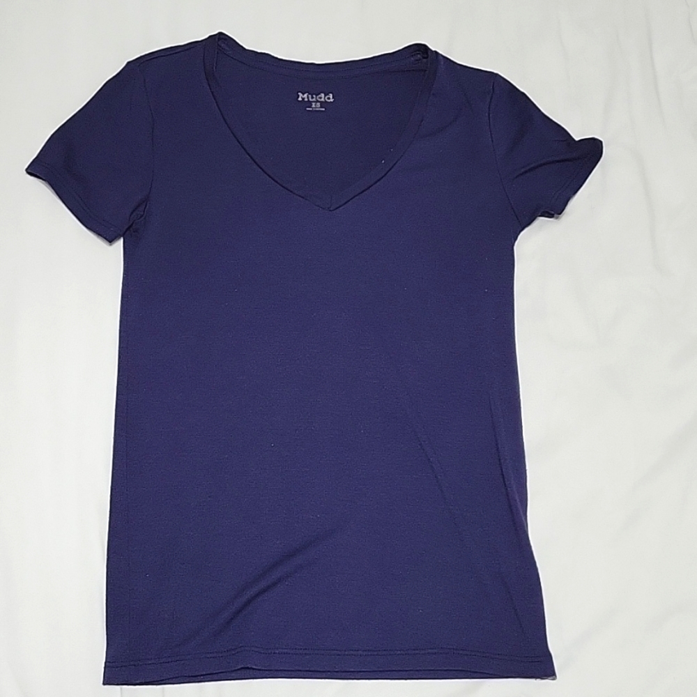 Mudd v-neck, navy blue t-shirt + women's (Junior's) XS